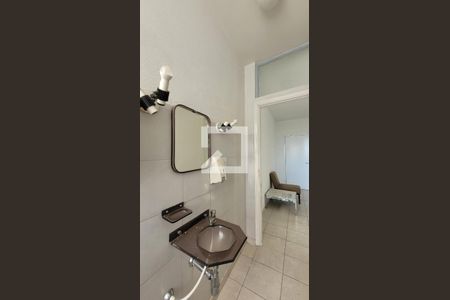 Apartamento à venda com 100m², 4 quartos e sem vagaLavabo