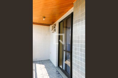 Apartamento à venda com 120m², 3 quartos e 3 vagasVaranda do Quarto Suite