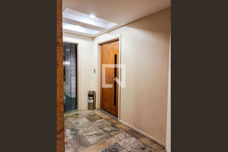 Apartamento à venda com 120m², 3 quartos e 3 vagasPortaria