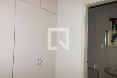 Apartamento à venda com 120m², 3 quartos e 3 vagasQuarto de Serviço