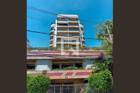 Apartamento à venda com 120m², 3 quartos e 3 vagasFachada