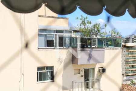 Apartamento à venda com 120m², 3 quartos e 3 vagasVista do Quarto 2