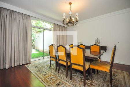 Apartamento à venda com 590m², 4 quartos e 4 vagas Apartamento à venda com 590m², 4 quartos e 4 vagasSala de Jantar