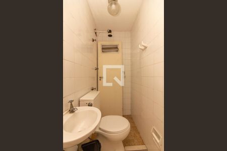 Apartamento à venda com 74m², 2 quartos e 1 vagaBanheiro de serviço