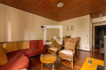 Sala de apartamento à venda com 2 quartos, 74m² em Pinheiros, São Paulo