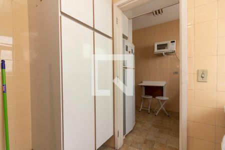 Apartamento à venda com 74m², 2 quartos e 1 vagaÁrea de Serviço