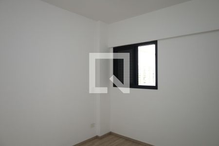 Quarto 2 de apartamento para alugar com 2 quartos, 48m² em Vila Curuçá, São Paulo