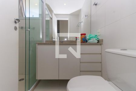 Apartamento para alugar com 100m², 2 quartos e 2 vagas Apartamento para alugar com 100m², 2 quartos e 2 vagasBanheiro da Suíte 1