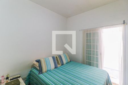 Casa à venda com 270m², 3 quartos e 3 vagasSuíte