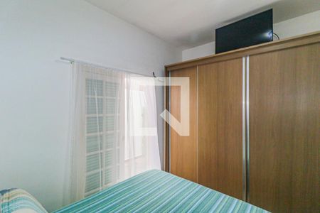 Casa à venda com 270m², 3 quartos e 3 vagasSuíte