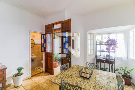 Sala de casa à venda com 3 quartos, 270m² em Chácara Monte Alegre, São Paulo