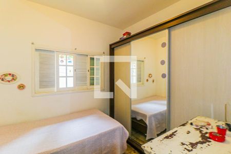 Casa à venda com 270m², 3 quartos e 3 vagasQuarto 2