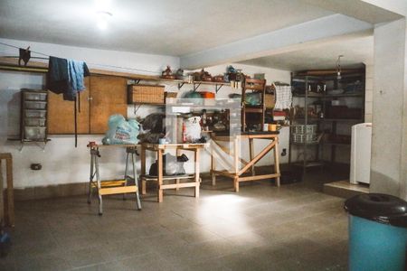 Casa à venda com 181m², 3 quartos e 1 vaga Casa à venda com 181m², 3 quartos e 1 vagaÁrea de Serviço