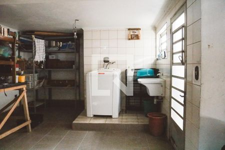 Casa à venda com 181m², 3 quartos e 1 vaga Casa à venda com 181m², 3 quartos e 1 vagaÁrea de Serviço