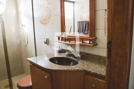 Casa à venda com 181m², 3 quartos e 1 vaga Casa à venda com 181m², 3 quartos e 1 vagaBanheiro