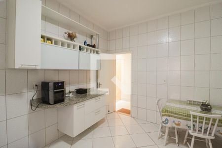 Casa à venda com 290m², 3 quartos e 2 vagasCozinha