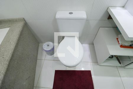 Casa à venda com 290m², 3 quartos e 2 vagasBanheiro Social