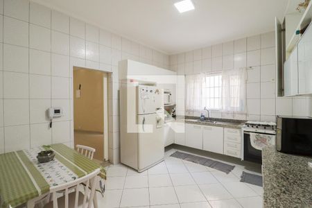 Casa à venda com 290m², 3 quartos e 2 vagasCozinha