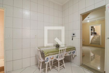 Casa à venda com 290m², 3 quartos e 2 vagasCozinha