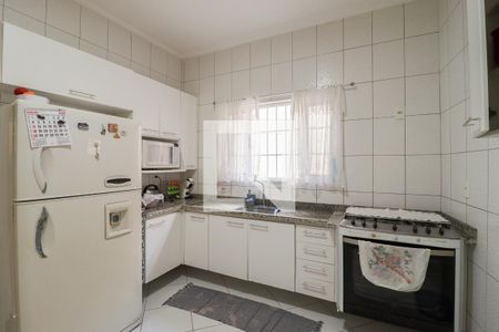 Casa à venda com 290m², 3 quartos e 2 vagasCozinha