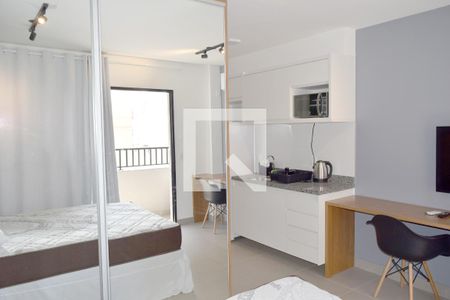 Quarto de kitnet/studio para alugar com 1 quarto, 25m² em Pinheiros, São Paulo