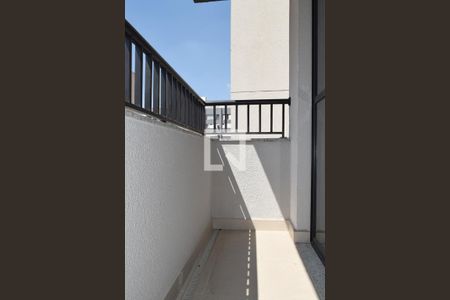 Varanda de kitnet/studio para alugar com 1 quarto, 25m² em Pinheiros, São Paulo