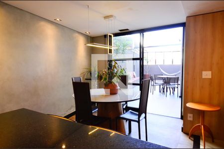 Apartamento à venda com 160m², 2 quartos e 2 vagasCozinha