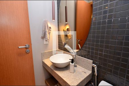 Apartamento à venda com 160m², 2 quartos e 2 vagasBanheiro 2