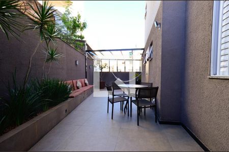 Apartamento à venda com 160m², 2 quartos e 2 vagasÁrea de serviço 