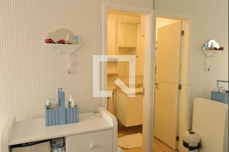 Apartamento à venda com 120m², 3 quartos e 2 vagasSuíte 2