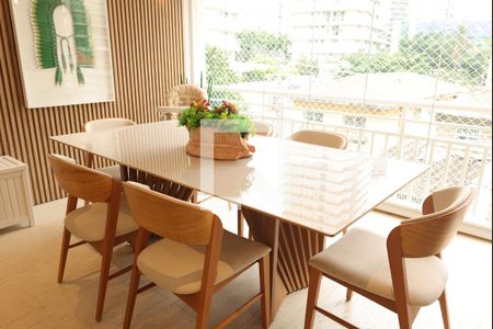 Sala de Jantar de apartamento à venda com 3 quartos, 120m² em Vila Nova Conceição, São Paulo