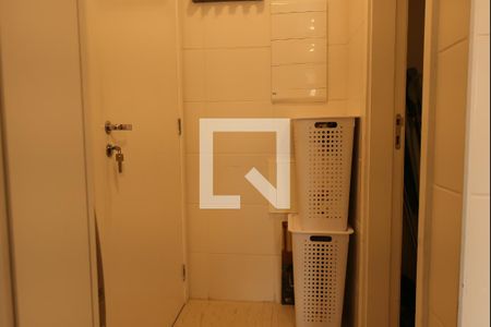 Apartamento à venda com 120m², 3 quartos e 2 vagasLavanderia