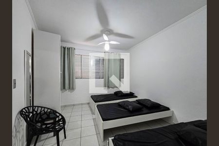Quarto 2 de apartamento para alugar com 2 quartos, 47m² em Jardim Las Palmas, Guarujá