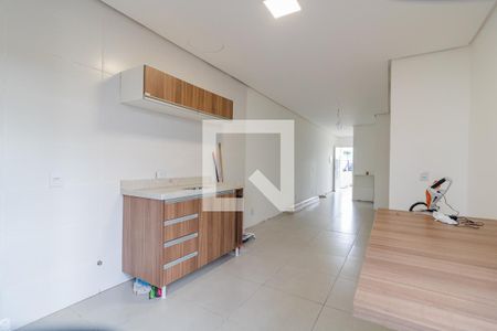Casa para alugar com 60m², 2 quartos e 1 vagaSala/Cozinha