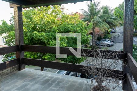 Casa de condomínio para alugar com 351m², 4 quartos e 3 vagasVaranda Suite 1