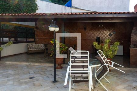 Casa de condomínio para alugar com 351m², 4 quartos e 3 vagasÁrea externa - Churrasqueira