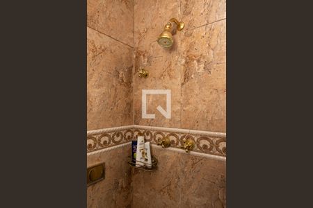 Casa de condomínio para alugar com 351m², 4 quartos e 3 vagasBanheiro suite 1