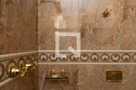 Casa de condomínio para alugar com 351m², 4 quartos e 3 vagasBanheiro suite 2