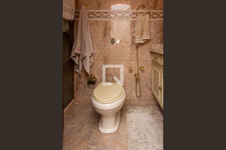 Casa de condomínio para alugar com 351m², 4 quartos e 3 vagasBanheiro suite 1