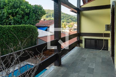 Casa de condomínio para alugar com 351m², 4 quartos e 3 vagasVaranda Suite 1