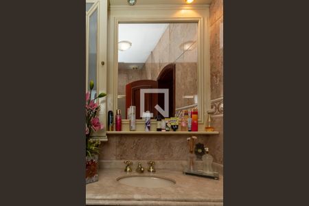 Casa de condomínio para alugar com 351m², 4 quartos e 3 vagasBanheiro suite 1