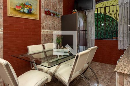 Casa de condomínio para alugar com 351m², 4 quartos e 3 vagasCozinha - Armários