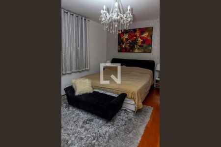 Casa de condomínio para alugar com 351m², 4 quartos e 3 vagasQuarto 3 - Suíte