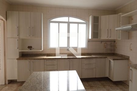 Casa à venda com 215m², 3 quartos e 1 vagaCozinha