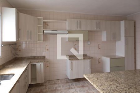 Casa à venda com 215m², 3 quartos e 1 vagaCozinha