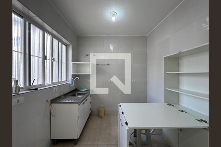 Sala/cozinha  de casa para alugar com 1 quarto, 35m² em Chácara Santo Antônio (zona Sul), São Paulo