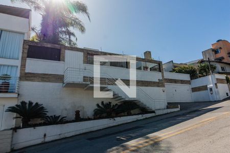 Studio para alugar com 25m², 1 quarto e 1 vagaFachada