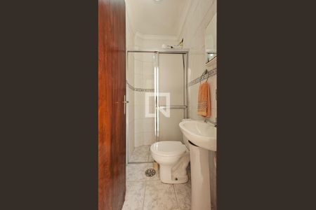 Casa à venda com 300m², 4 quartos e 4 vagasBanheiro 2