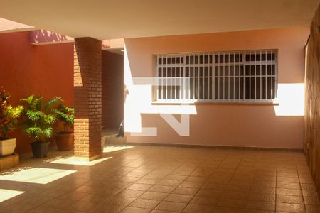 Casa à venda com 300m², 4 quartos e 4 vagasGaragem