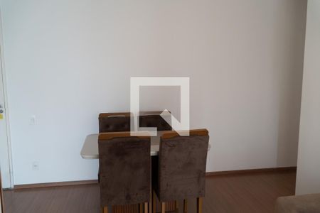 Sala de apartamento para alugar com 2 quartos, 54m² em Vila Praia, São Paulo